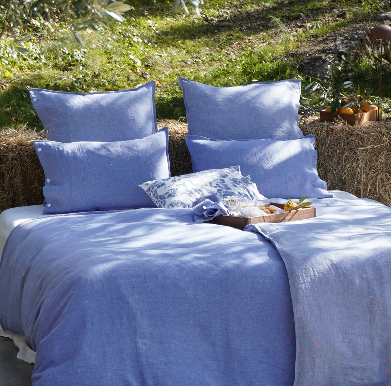 Duvet Covers & Pillows in Summer blue