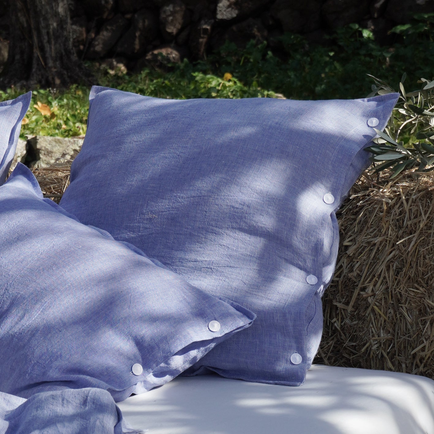 Duvet Covers & Pillows in Summer blue