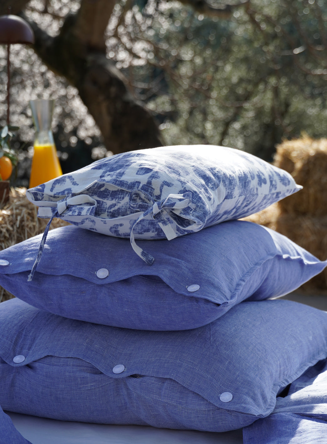 Duvet Covers & Pillows in Summer blue