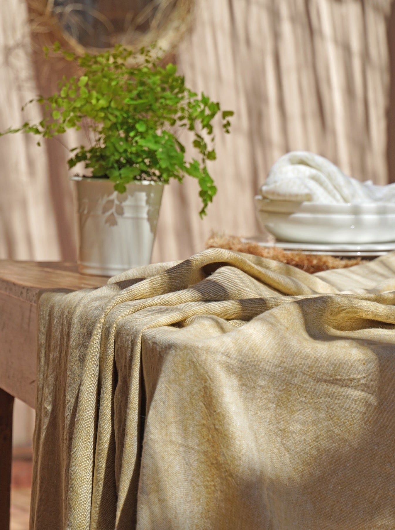 Linen Tablecloth gold Mallorca